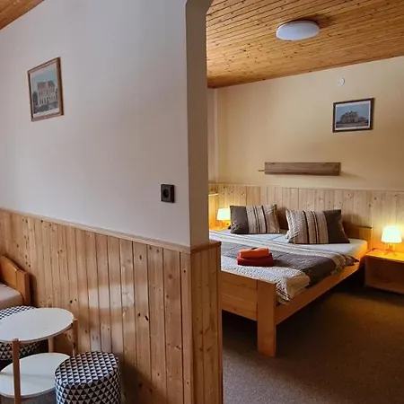 Konukevi Popelka 4*