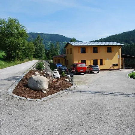 Popelka Penzion *